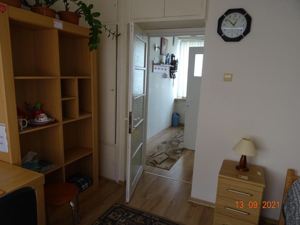 Pokoje Do Wynajecia W Centrum Bialegostoku 比亚韦斯托克 外观 照片